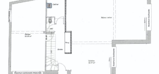 Plan de maison Surface terrain 133 m2 - 6 pièces - 3  chambres -  avec garage 