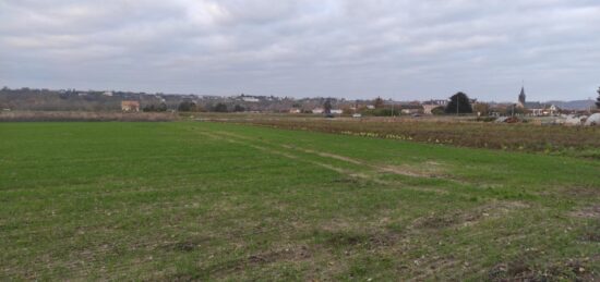 Terrain à bâtir à Criquebeuf-sur-Seine, Normandie