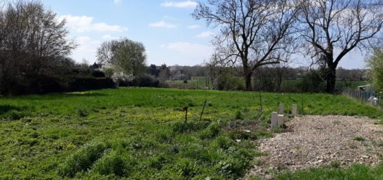 Terrain à bâtir à Aubevoye, Normandie