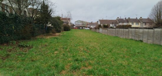 Terrain à bâtir à Mantes-la-Ville, Île-de-France
