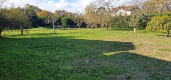 Terrain à bâtir à Vaux-sur-Seine, Île-de-France