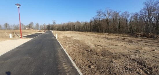 Terrain à bâtir à Le Vaudreuil, Normandie