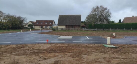 Terrain à bâtir à Le Neubourg, Normandie