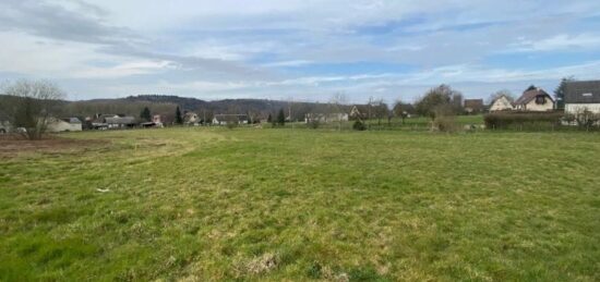 Terrain à bâtir à Corneville-sur-Risle, Normandie