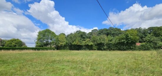 Terrain à bâtir à Ferrières-Saint-Hilaire, Normandie