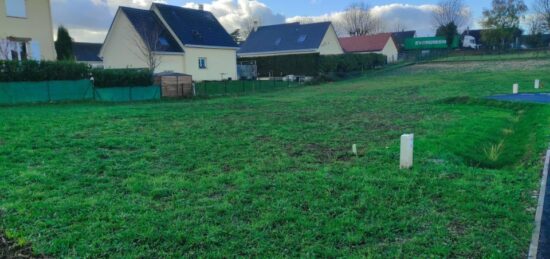 Terrain à bâtir à Pont-de-l'Arche, Normandie