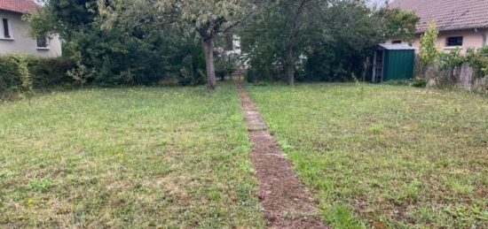 Terrain à bâtir à Le Vaudreuil, Normandie