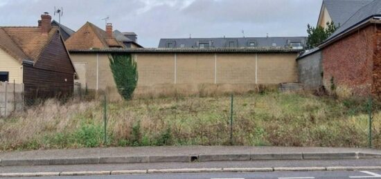 Terrain à bâtir à Le Neubourg, Normandie