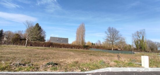 Terrain à bâtir à Saint-Gatien-des-Bois, Normandie