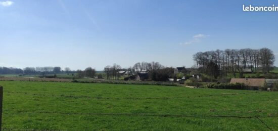 Terrain à bâtir à Toussaint, Normandie